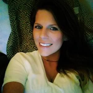 Meet your Posher, Cari